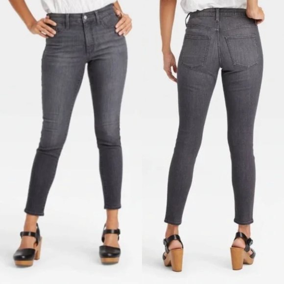 Universal Thread Black Wash Gray Highrise Stretch Denim Raw Hem SZ 14/32 - Picture 1 of 7